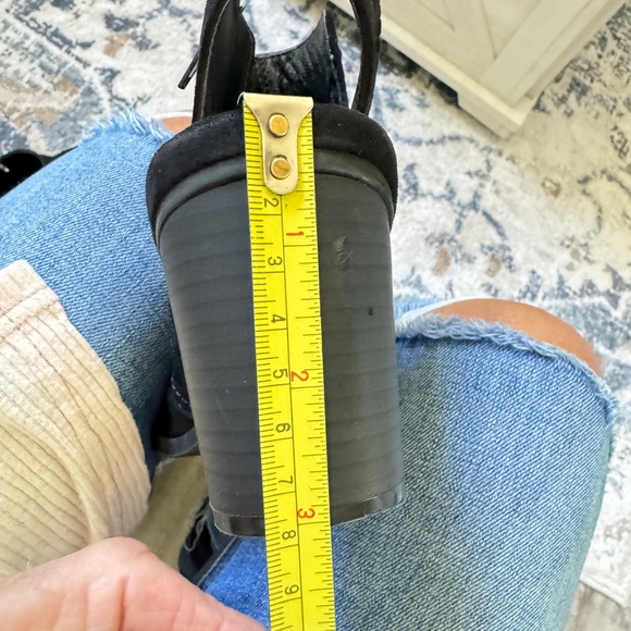 Black, open toe bootie size 7.5 by Madeline - Picture 4 of 6